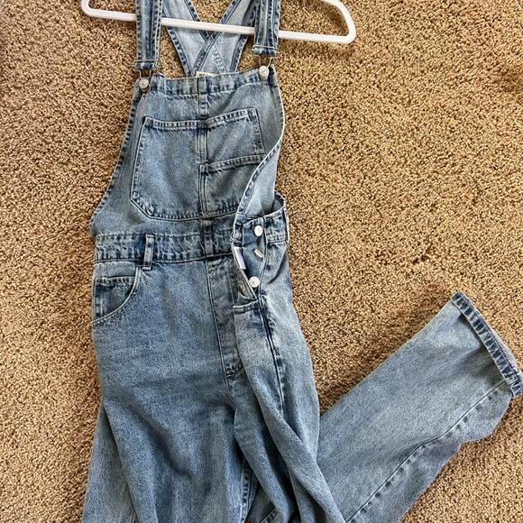 We The Free ziggy Light Blue Denim Overalls - Picture 2 of 5